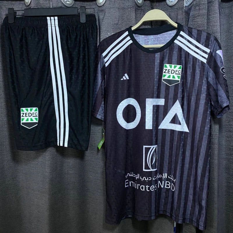 Egyptian League kits, player quality