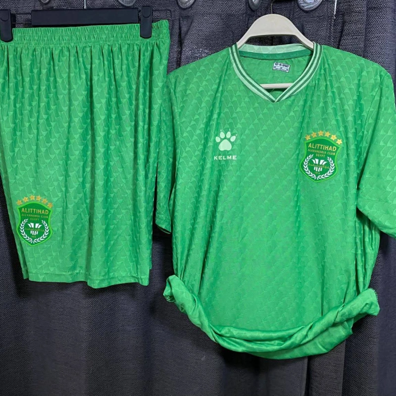 Egyptian League kits, player quality